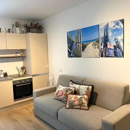 Accomodo Mim26 Monolocale Porta Venezia Apartmán *